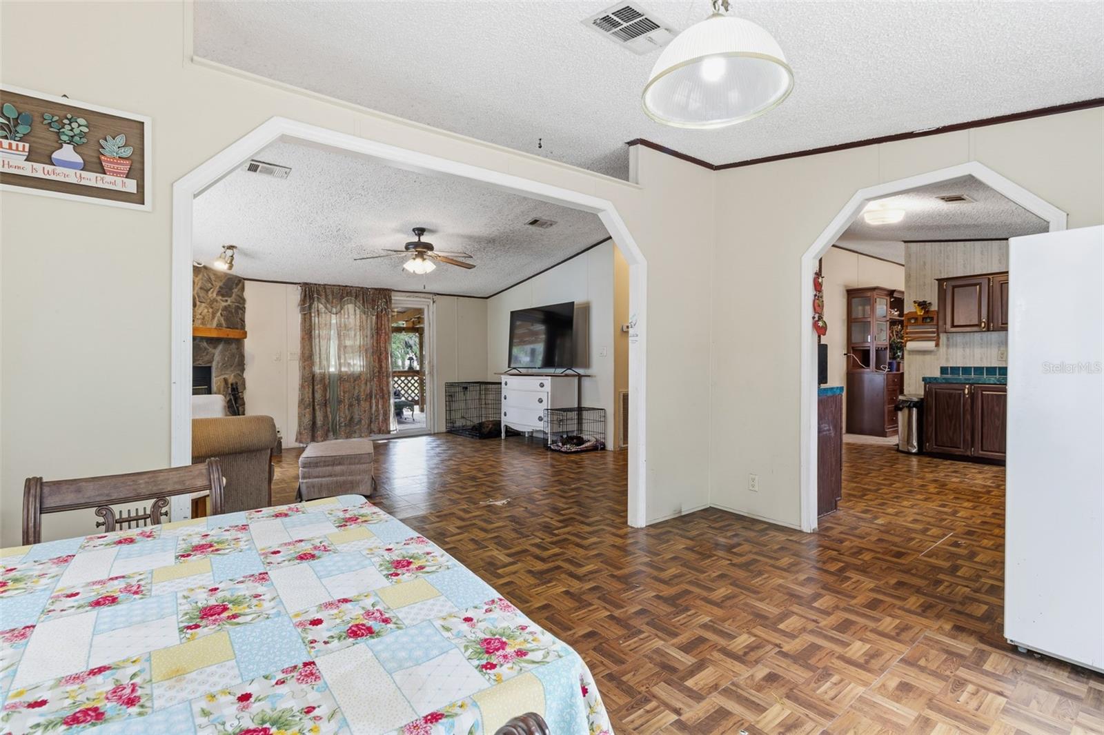 LAKE MAGNOLIA ESTATES UNIT 02 - Residential