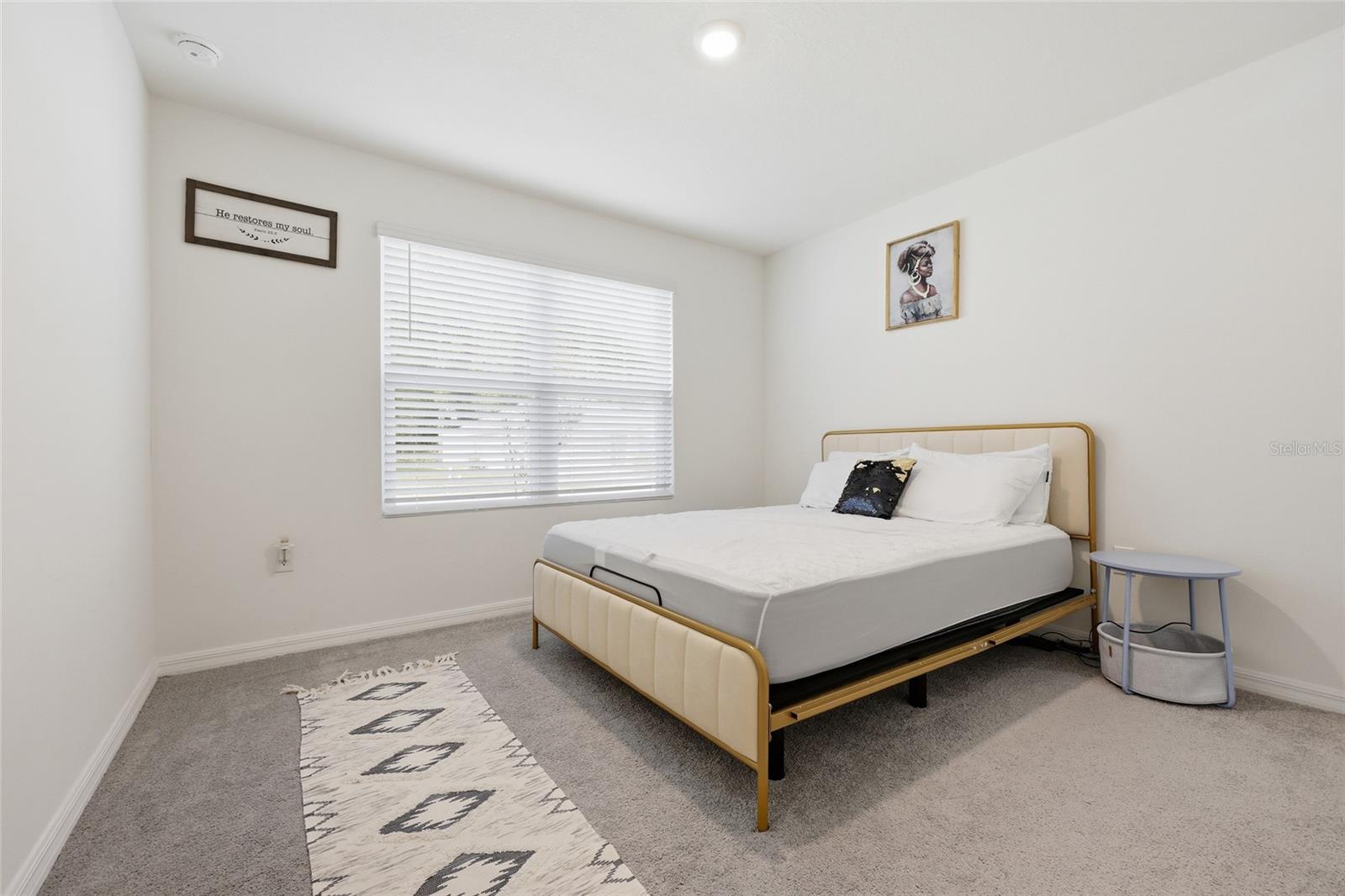 OAK RIDGE AT HIGH SPGS PH IV PB 37 PG 73 - Residential