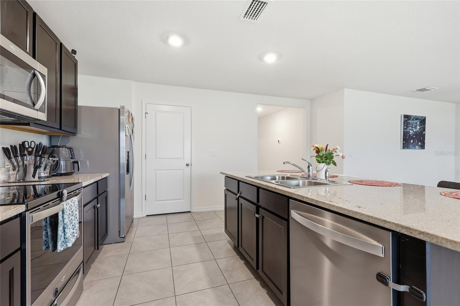 OAK RIDGE AT HIGH SPGS PH IV PB 37 PG 73 - Residential