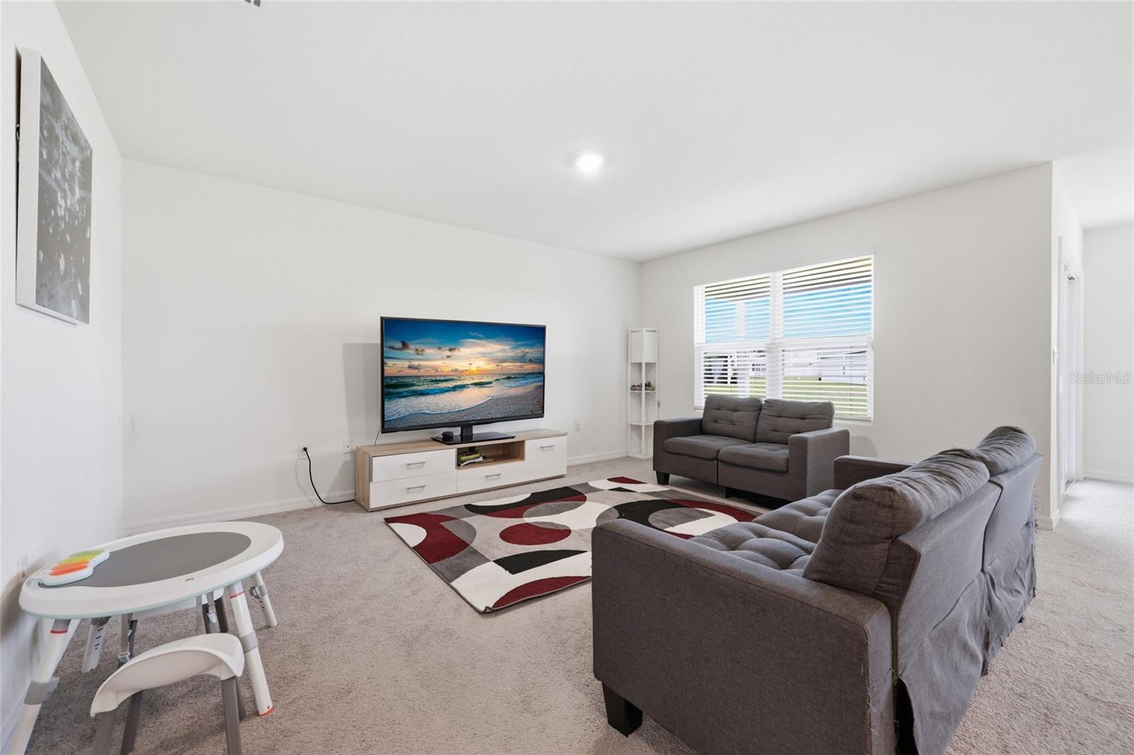 OAK RIDGE AT HIGH SPGS PH IV PB 37 PG 73 - Residential