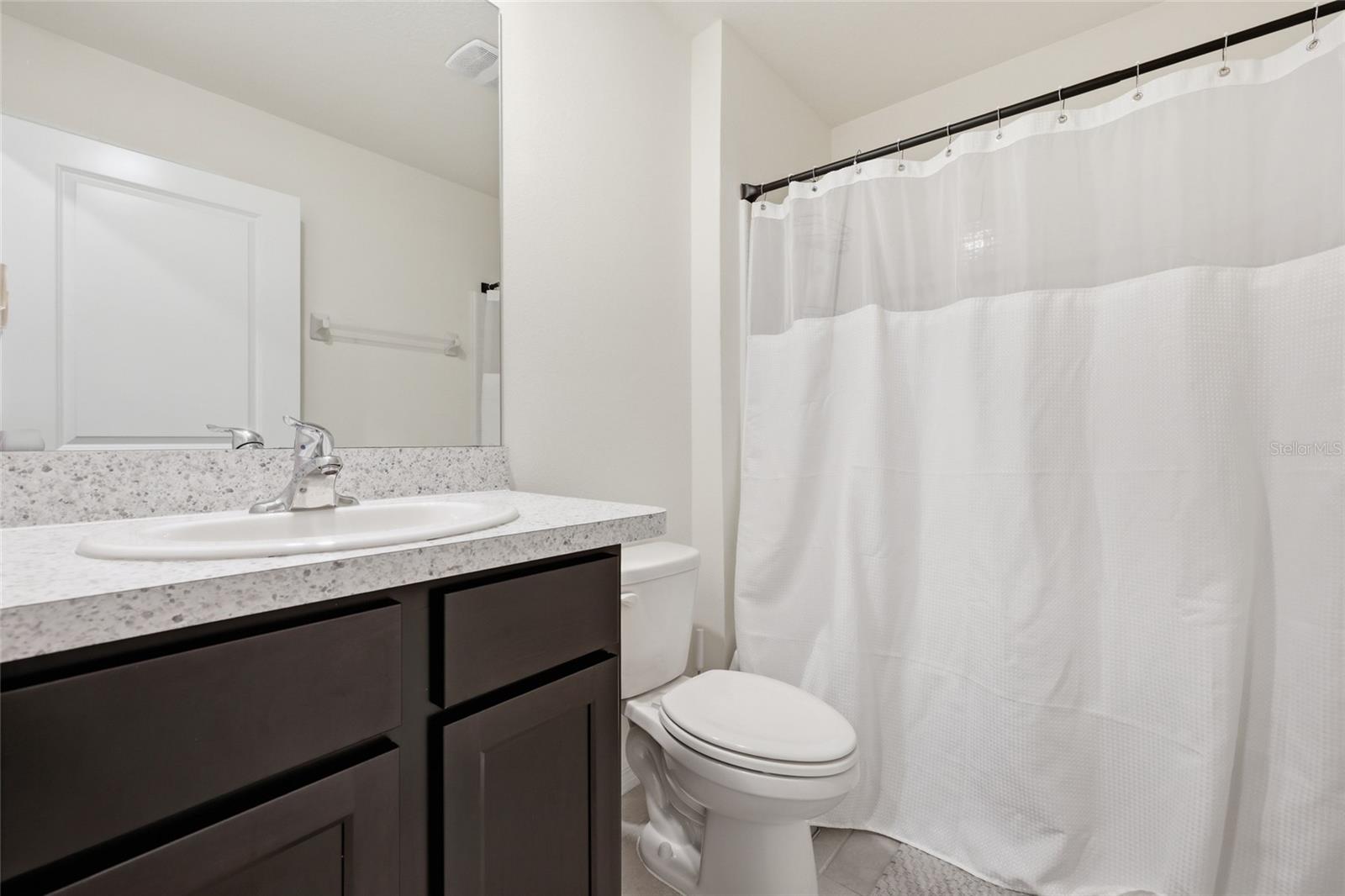 OAK RIDGE AT HIGH SPGS PH IV PB 37 PG 73 - Residential