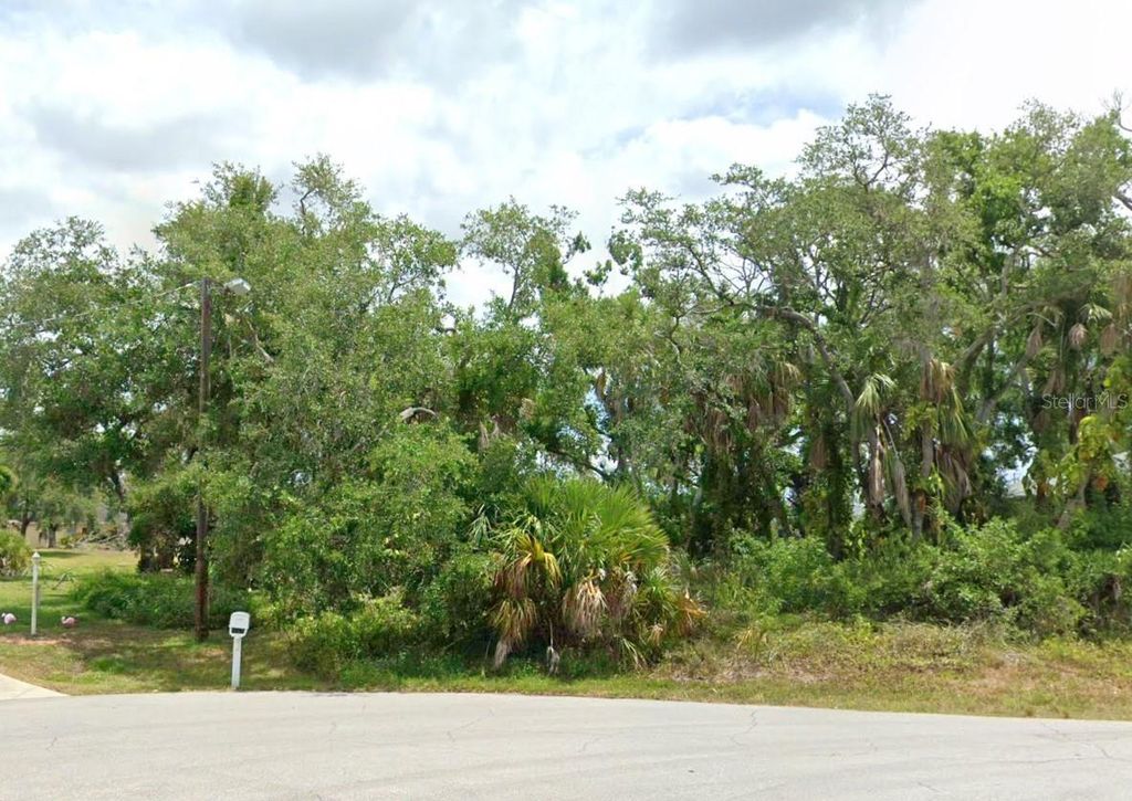 Photo of 104 Rebel Court, Rotonda West, FL 33947 (MLS # C7508092)
