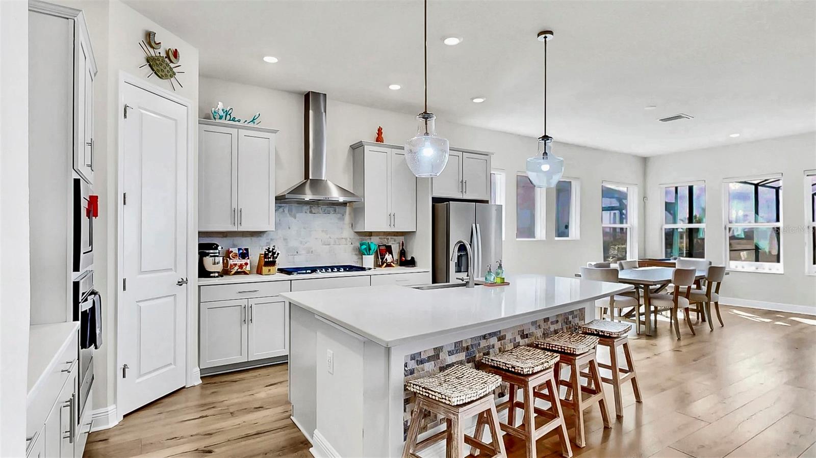 5317 DEL CORONADO DRIVE