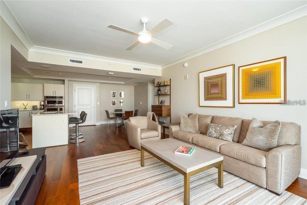 1350 MAIN RESIDENTIAL - Residential Lease