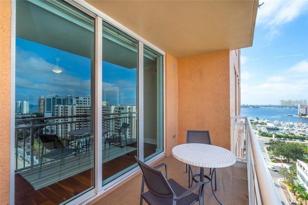 1350 MAIN RESIDENTIAL - Residential Lease