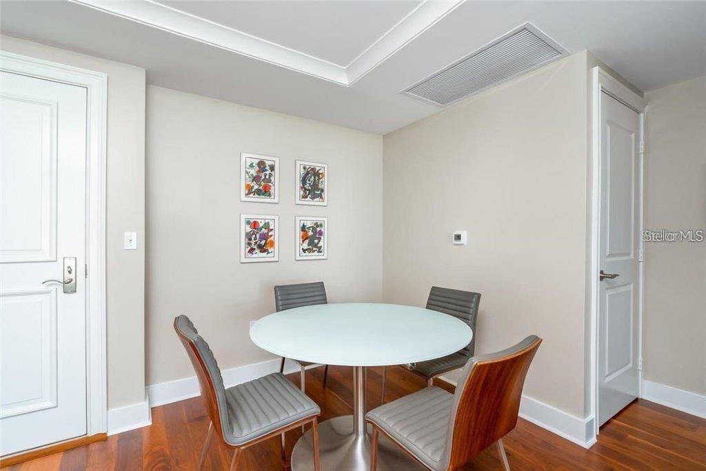 1350 MAIN RESIDENTIAL - Residential Lease