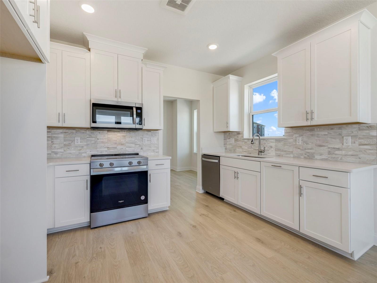 7545 LAUREATE BOULEVARD 7203