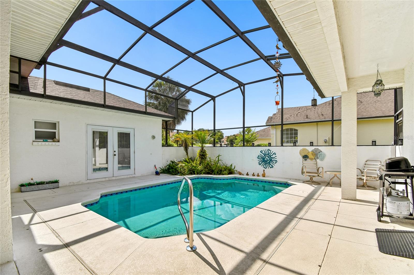 5636 FREEPORT DRIVE