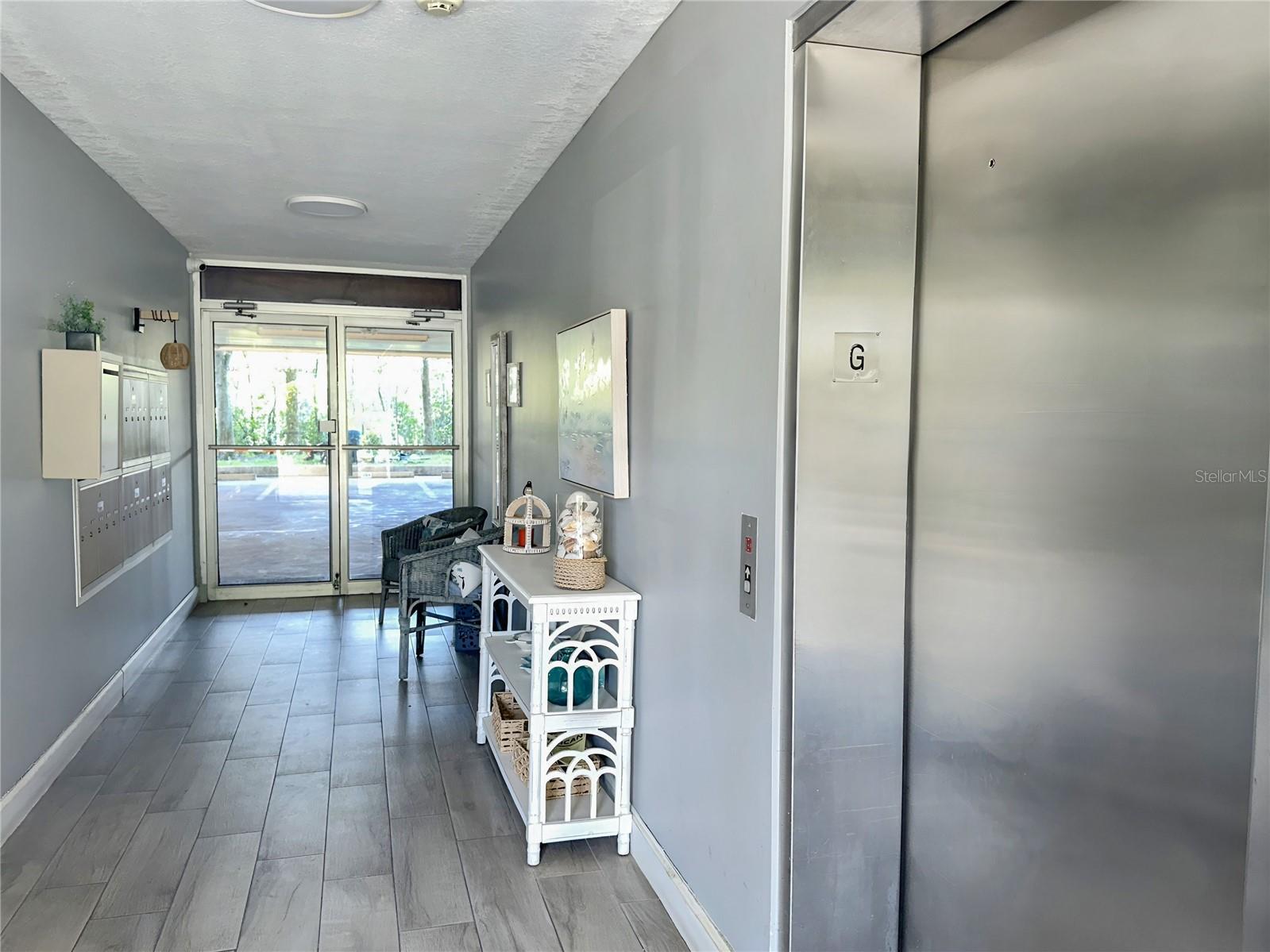 5537 SEA FOREST DRIVE 304
