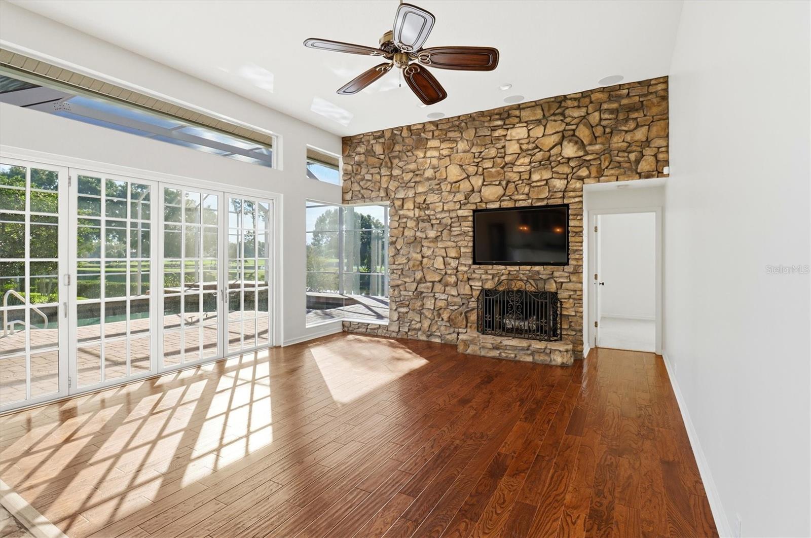 HEATHROW - Residential