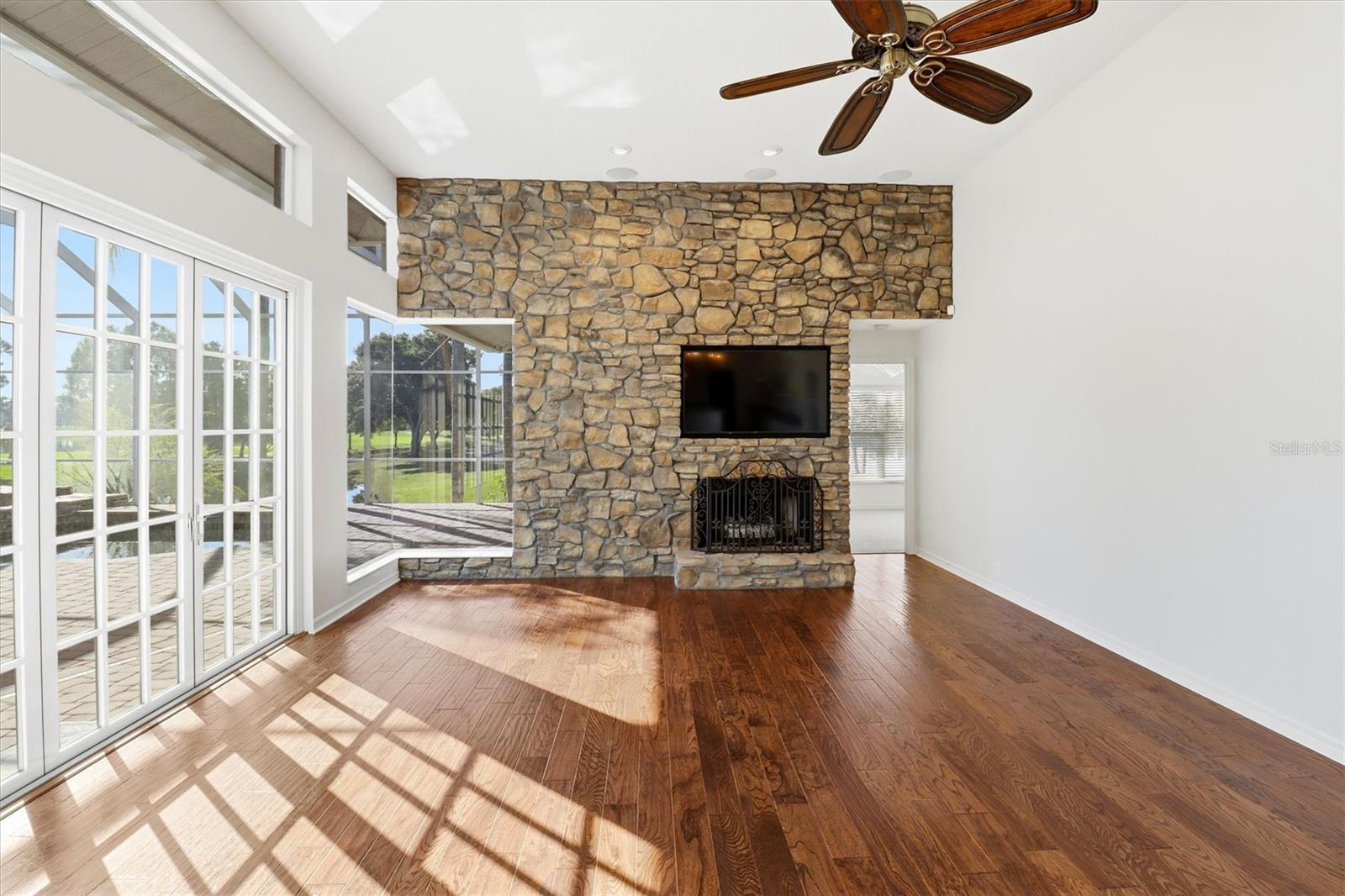 HEATHROW - Residential