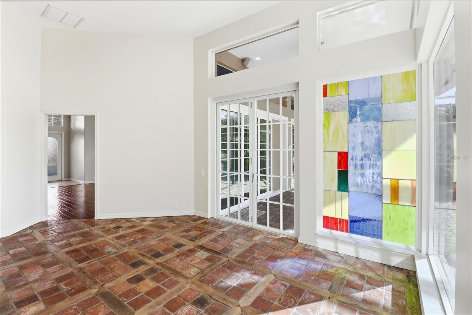 HEATHROW - Residential