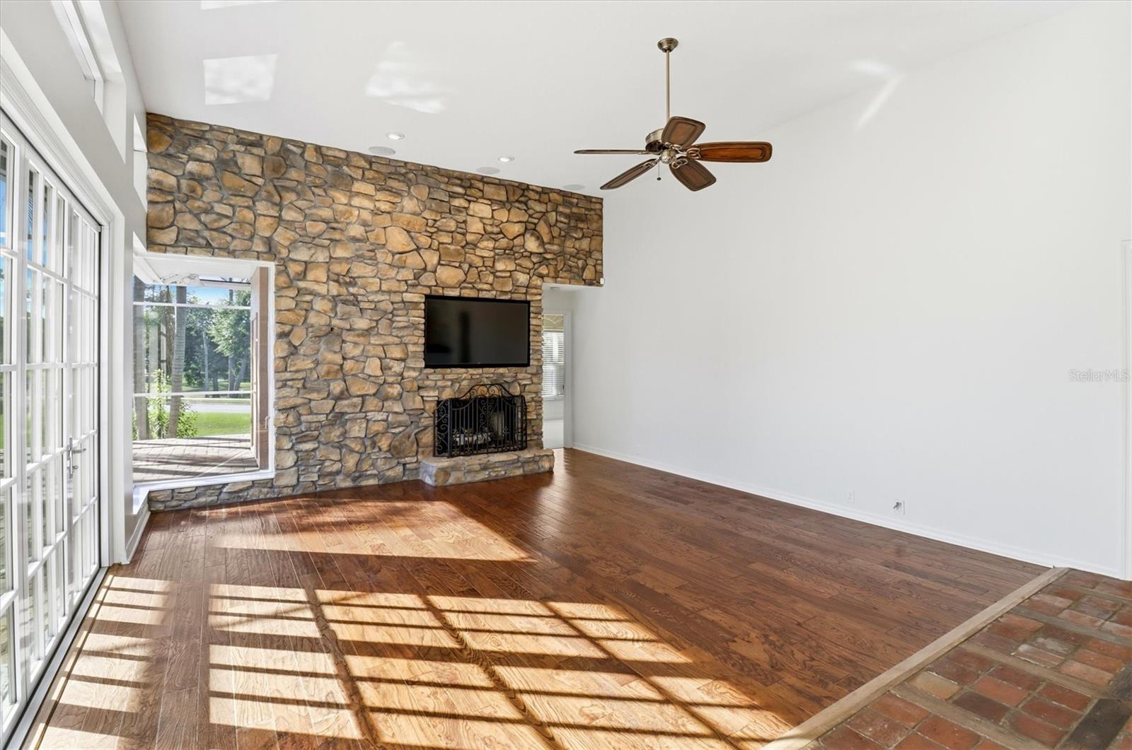 HEATHROW - Residential