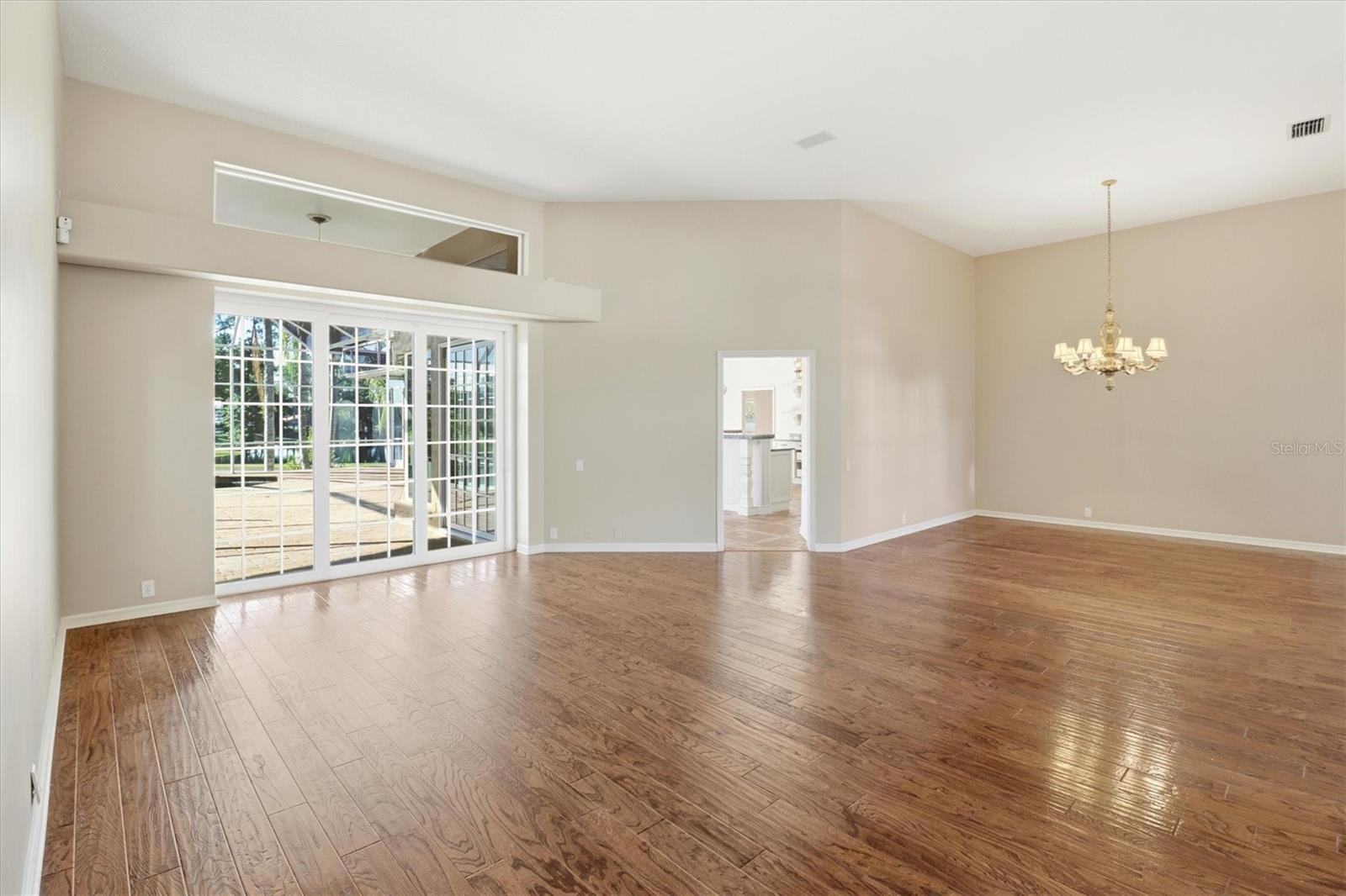 HEATHROW - Residential