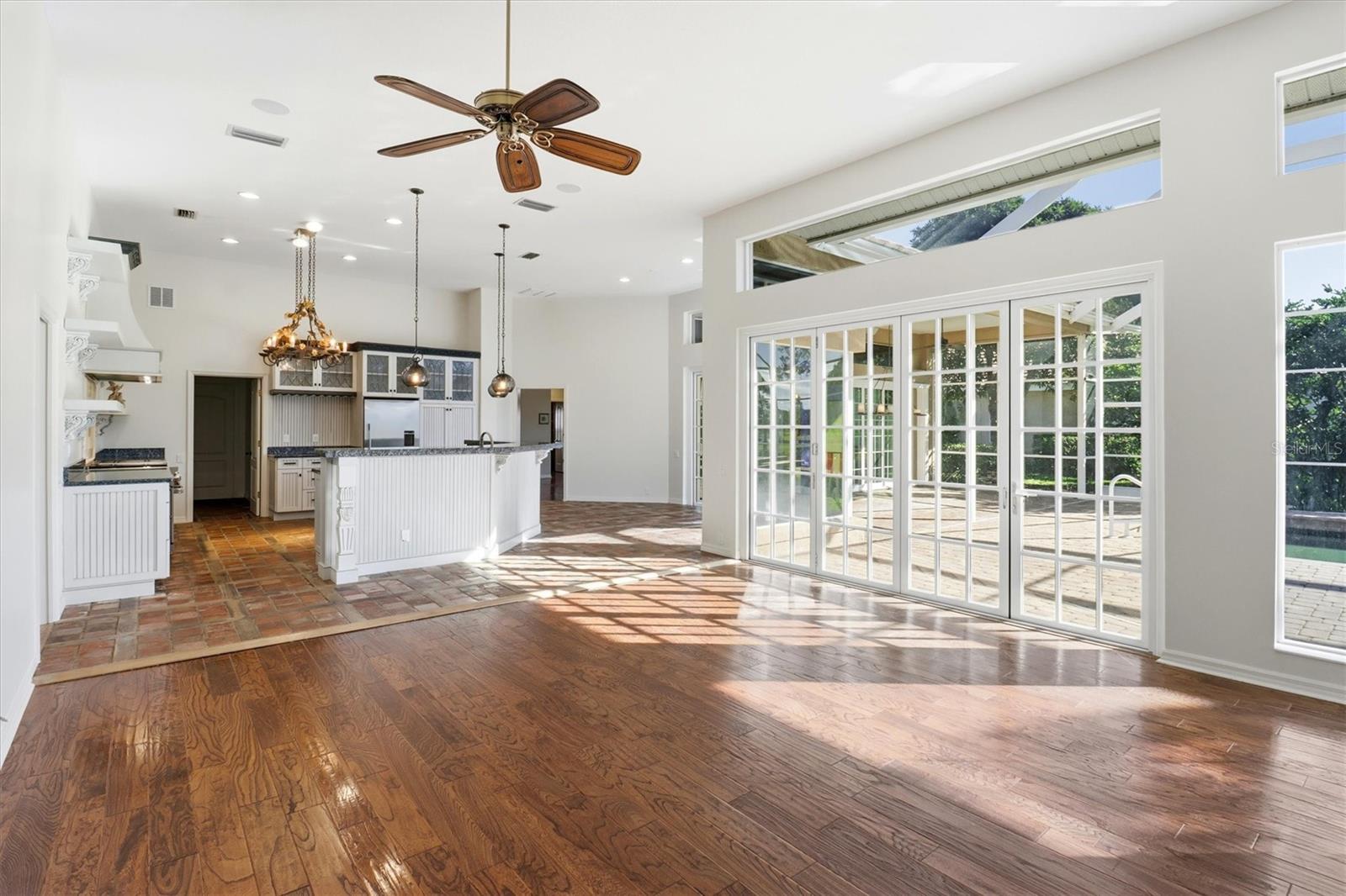 HEATHROW - Residential