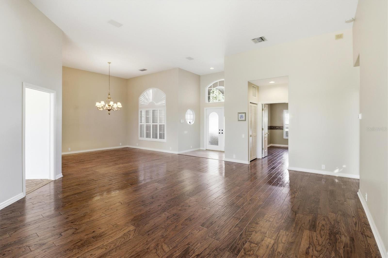 HEATHROW - Residential