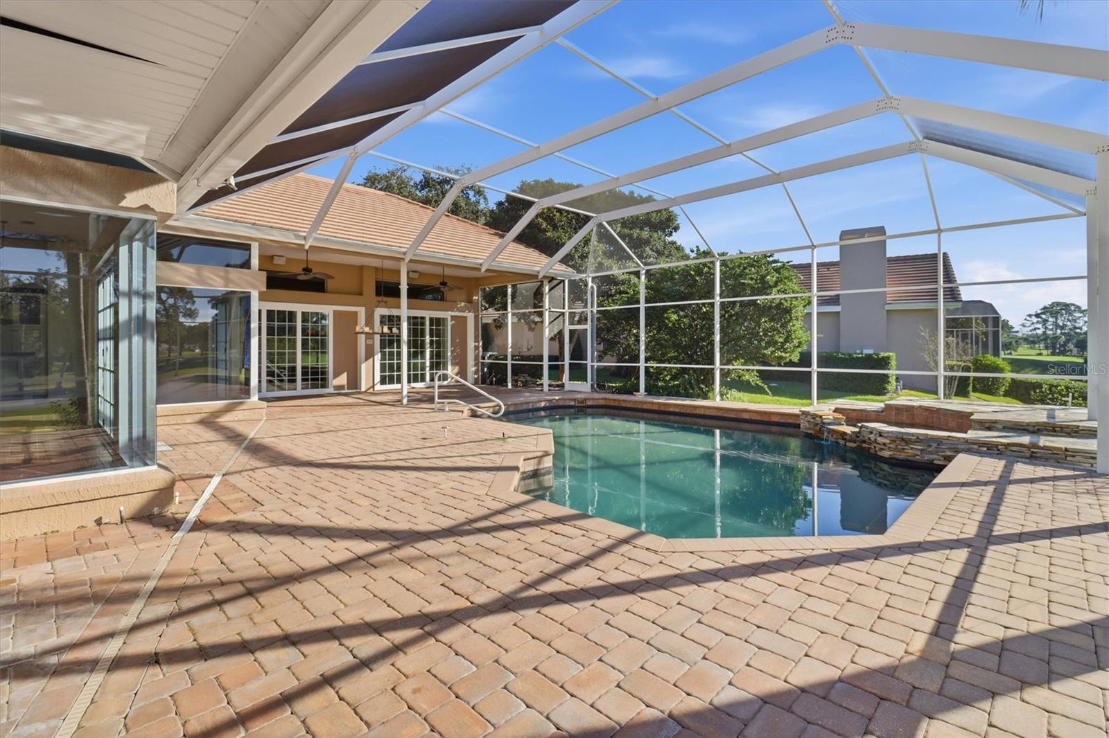 HEATHROW - Residential