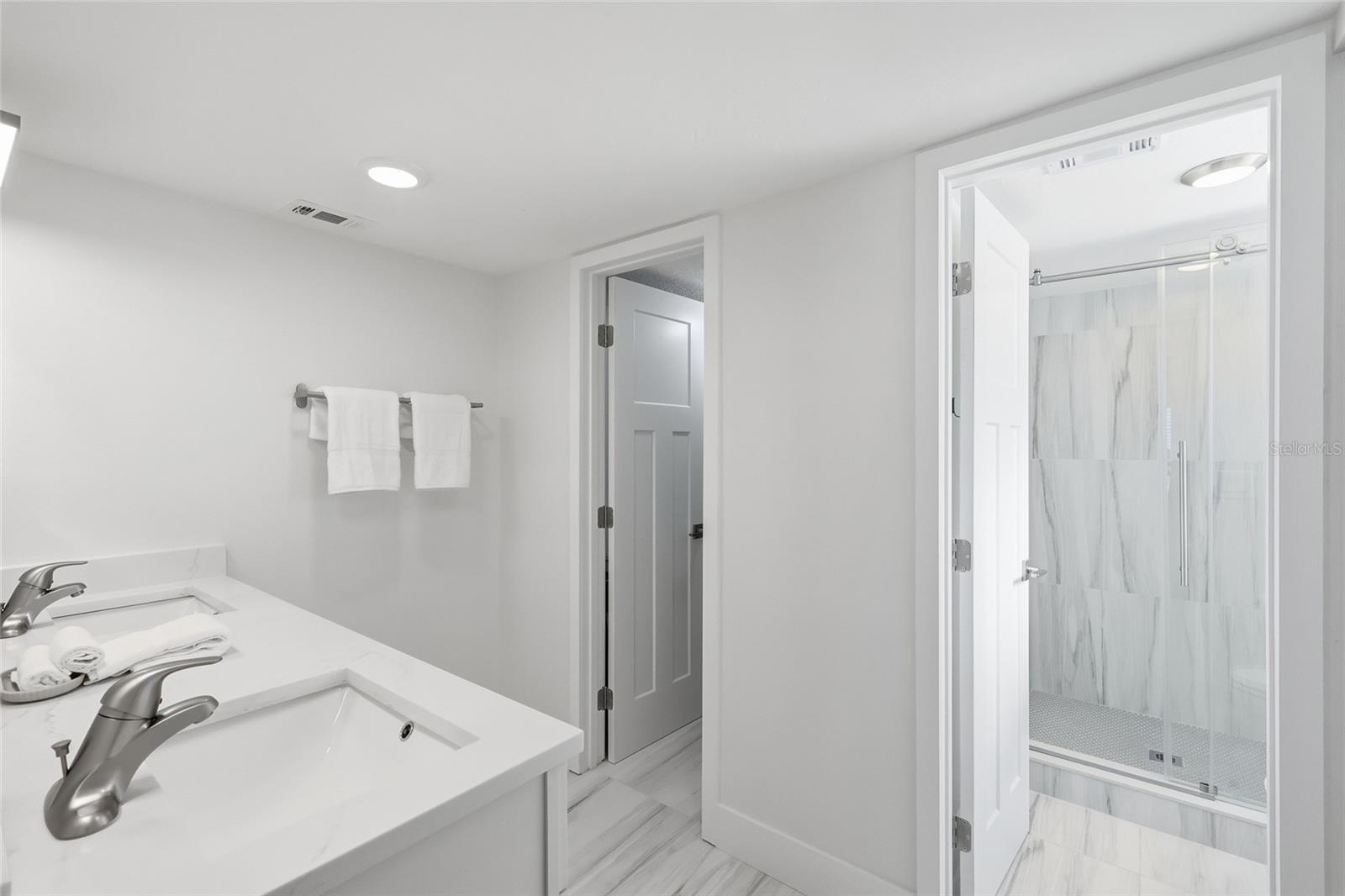 NAUTILUS OF HOLMES BEACH - Residential