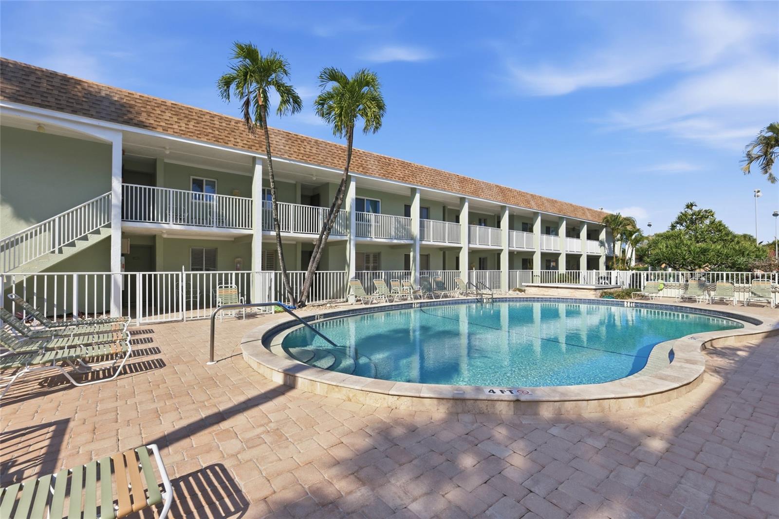 NAUTILUS OF HOLMES BEACH - Residential