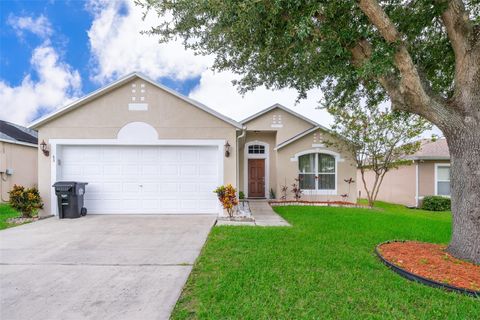 Photo of 63 Jett Loop, Apopka, FL 32712 (MLS # O6408530)