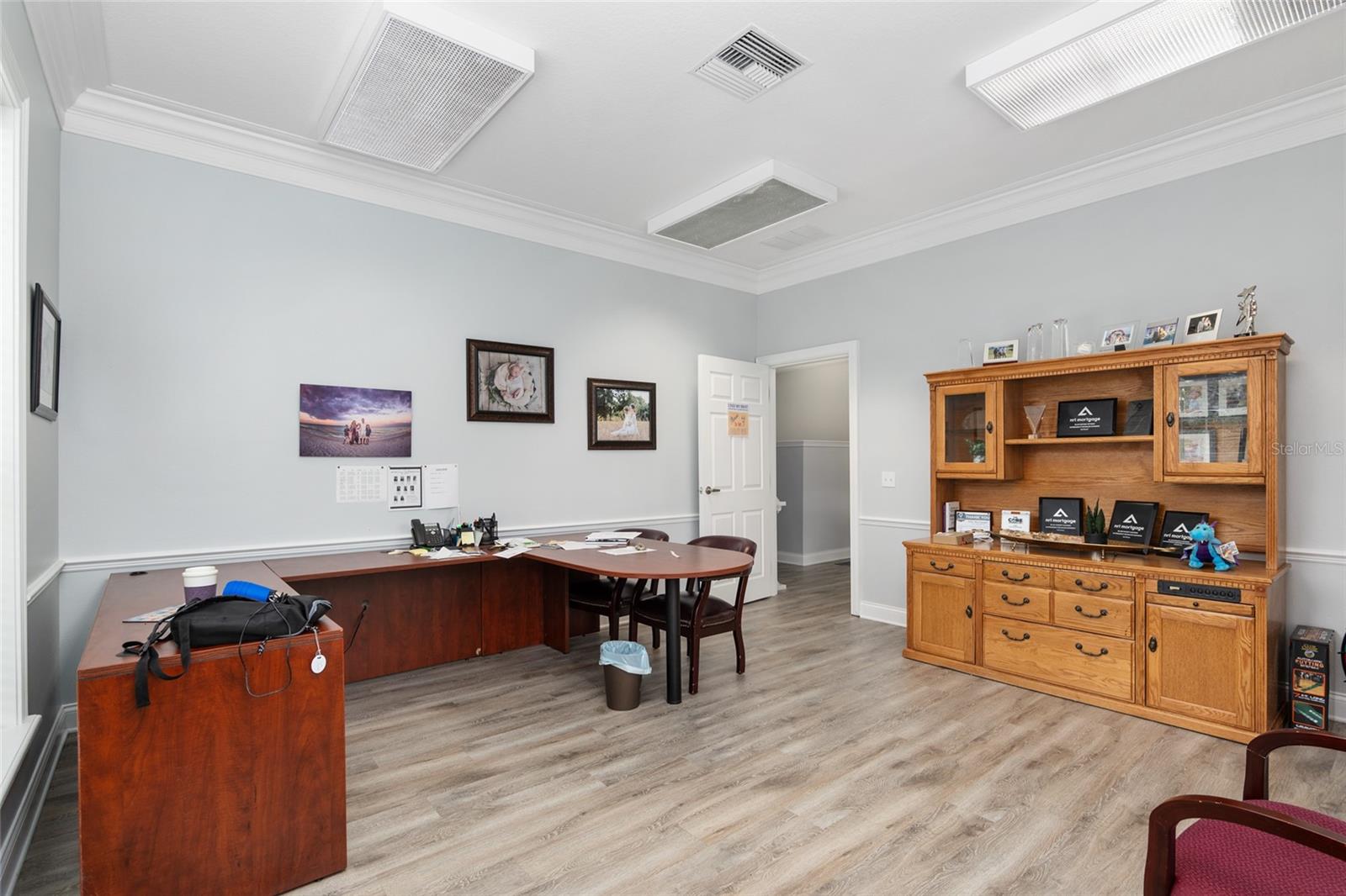 PADDOCK PARK HLNDS - Commercial Lease