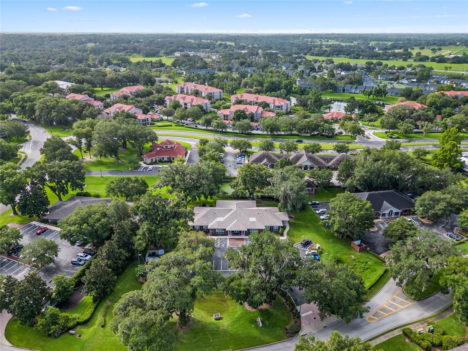 PADDOCK PARK HLNDS - Commercial Lease