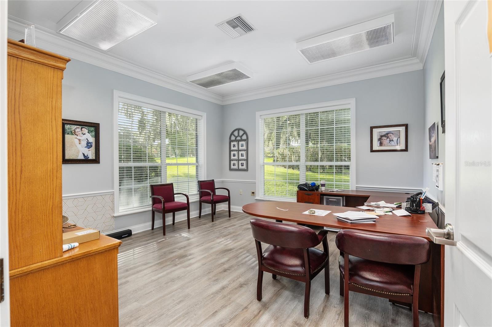 PADDOCK PARK HLNDS - Commercial Lease