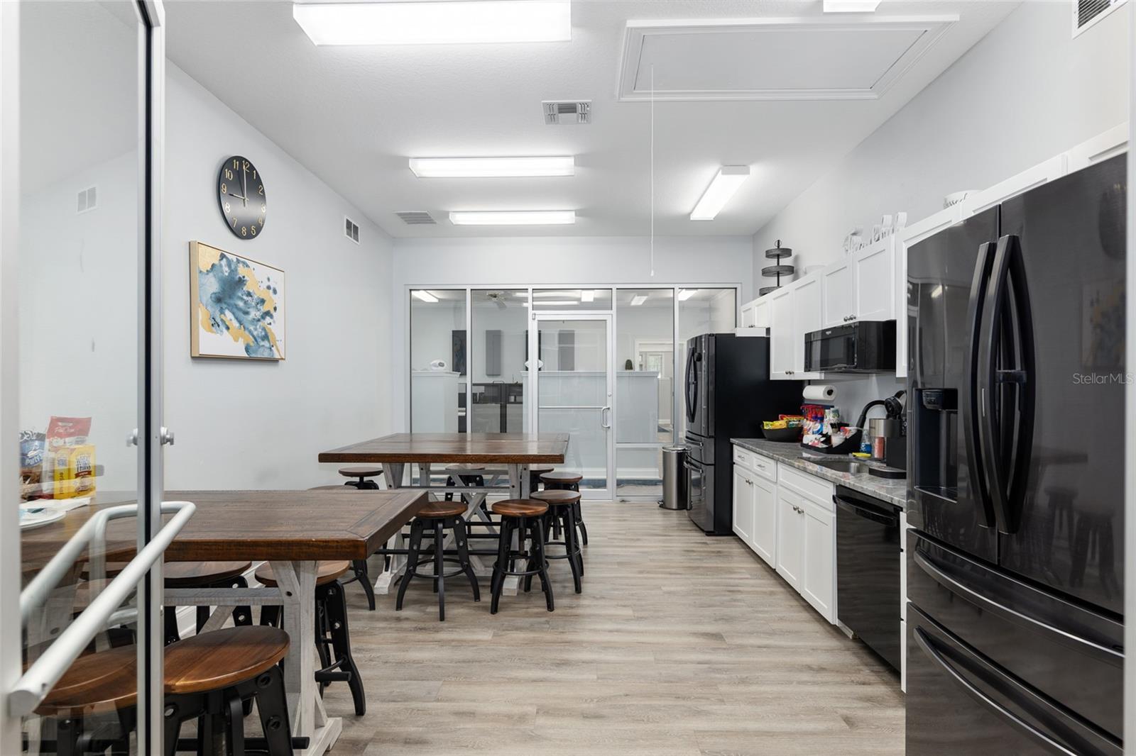 PADDOCK PARK HLNDS - Commercial Lease