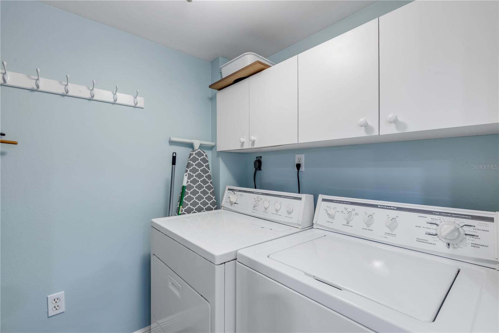 SEASCAPE TOWERS CONDOMINIUM ASSOCIATION, INC. - Residential