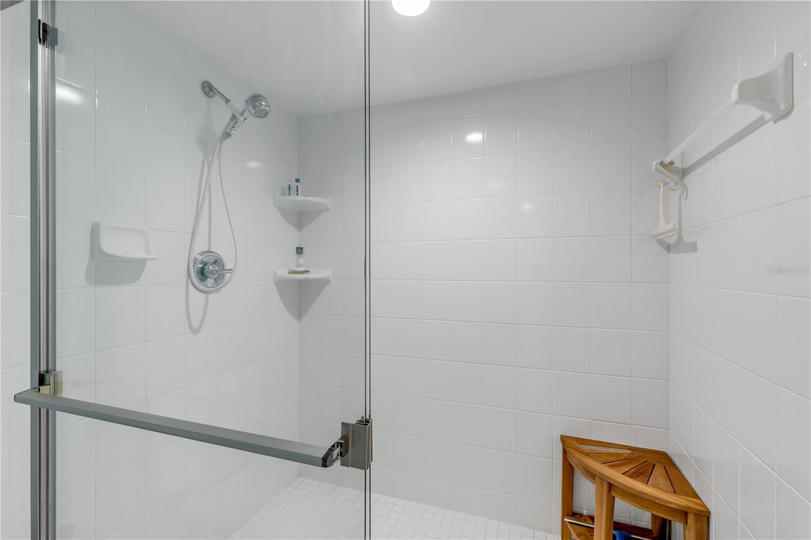 SEASCAPE TOWERS CONDOMINIUM ASSOCIATION, INC. - Residential