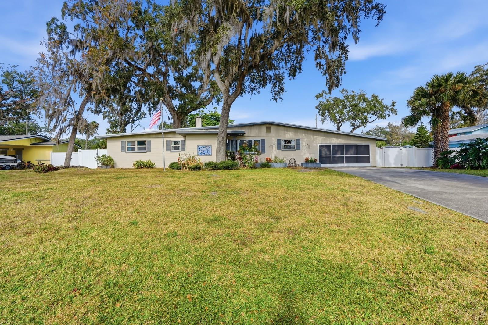 PALM GROVE ADD 01 - Residential