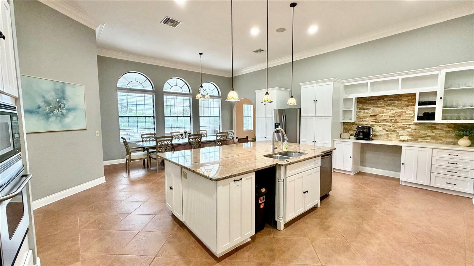 PINNACLE PARK 02 - Residential