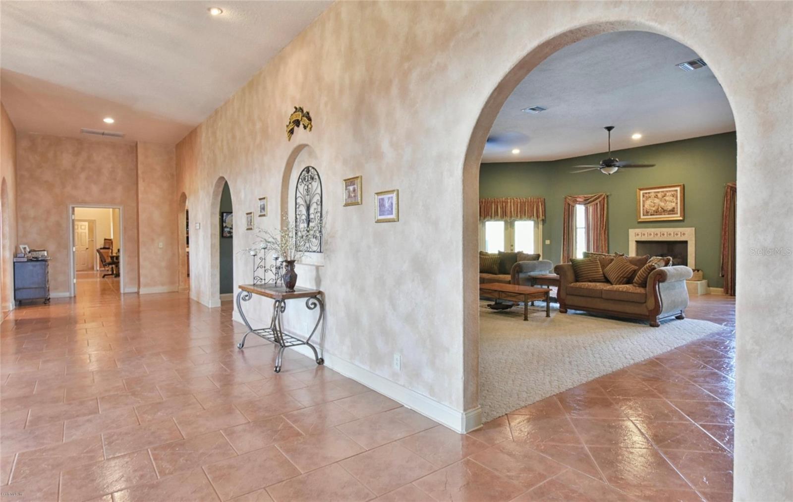 PINNACLE PARK 02 - Residential