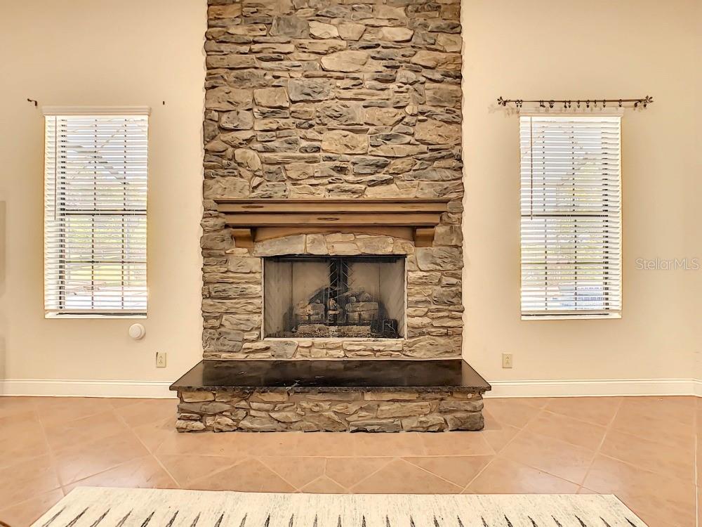 PINNACLE PARK 02 - Residential