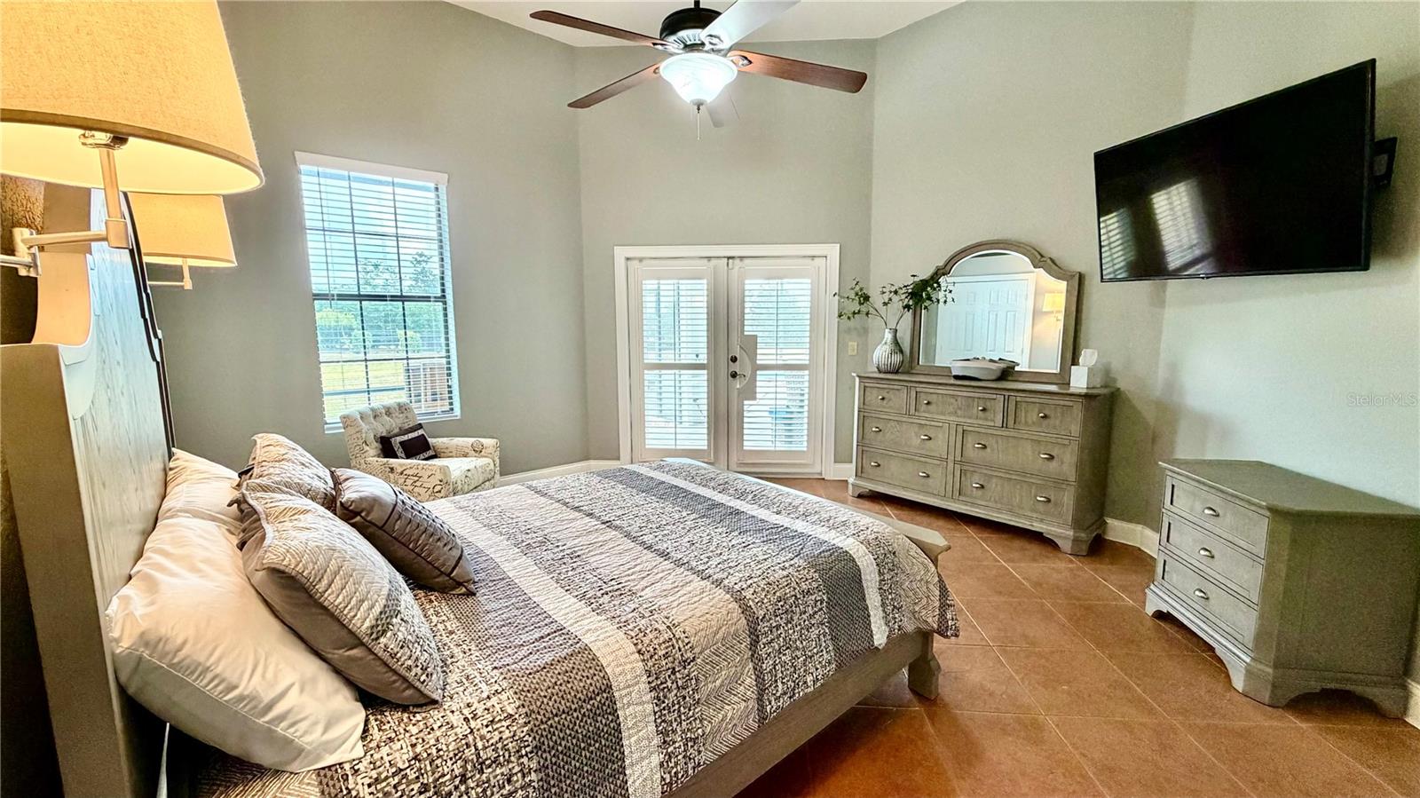 PINNACLE PARK 02 - Residential