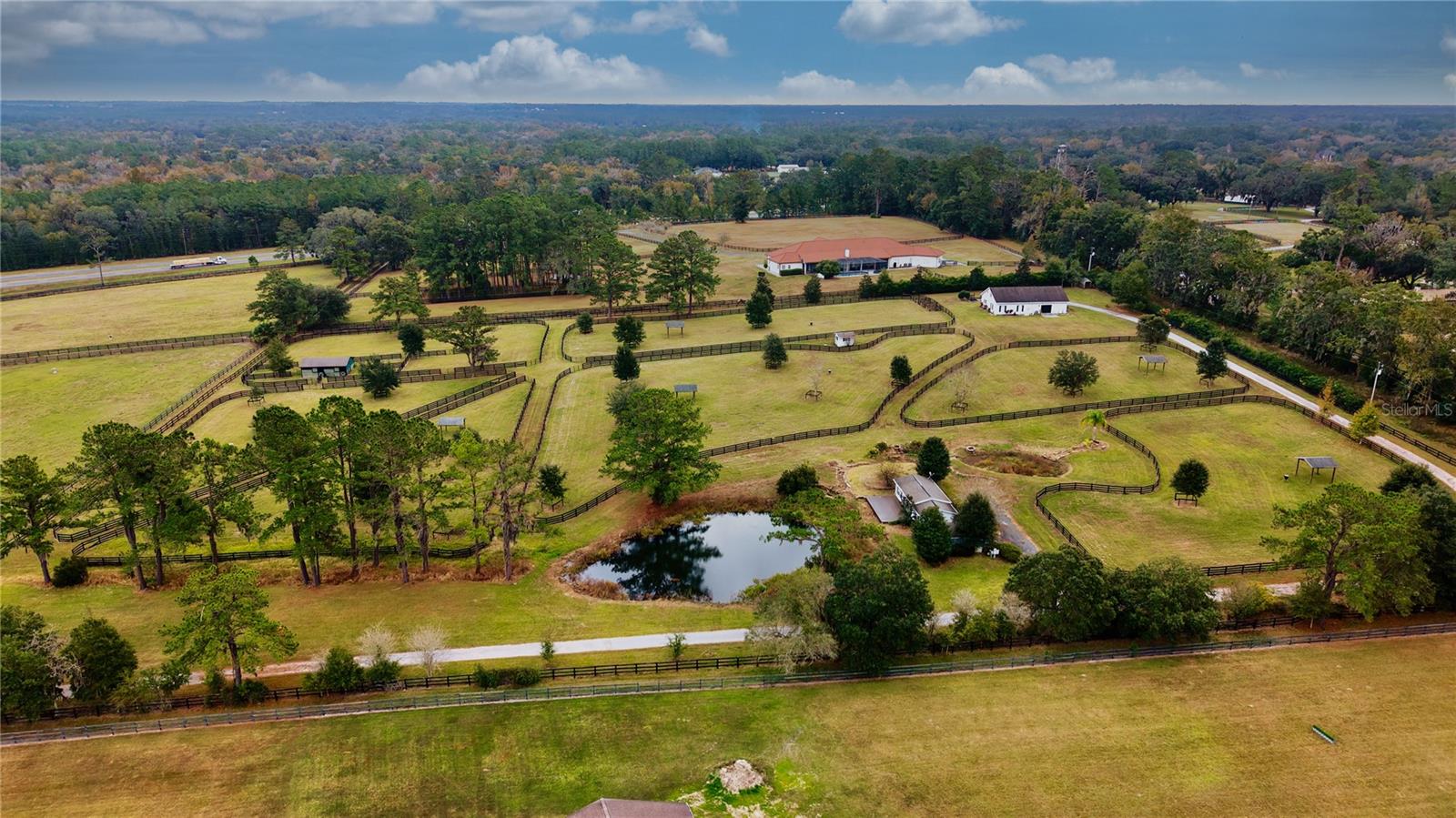 PINNACLE PARK 02 - Residential