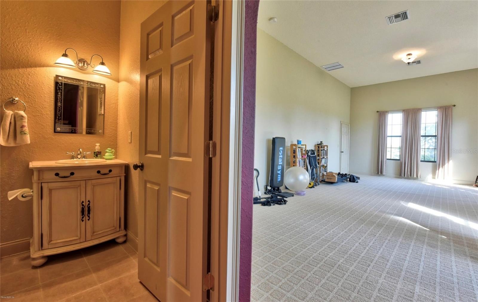 PINNACLE PARK 02 - Residential