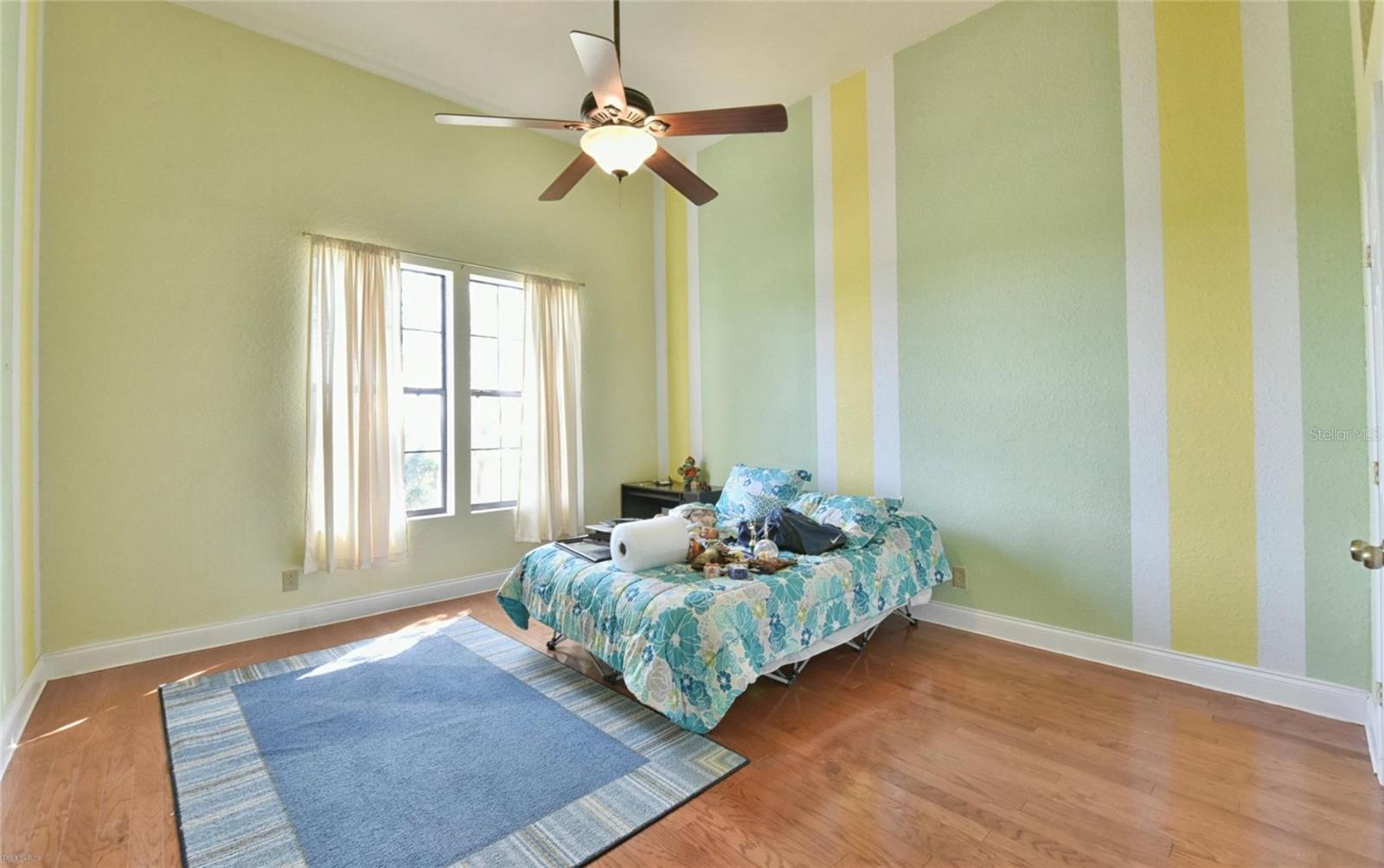 PINNACLE PARK 02 - Residential