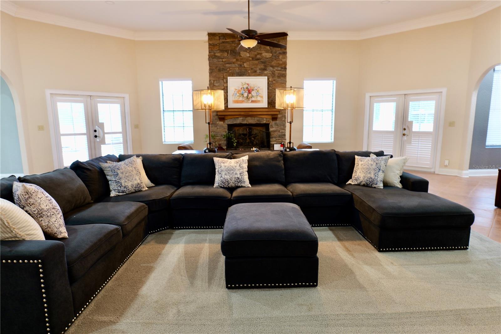 PINNACLE PARK 02 - Residential