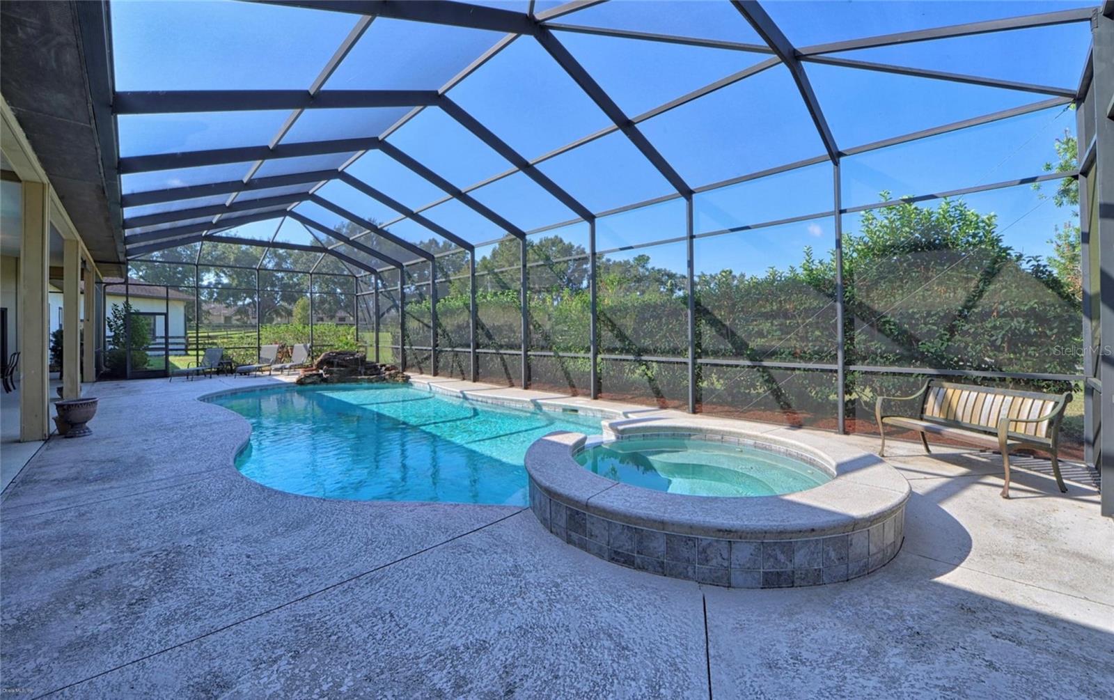 PINNACLE PARK 02 - Residential