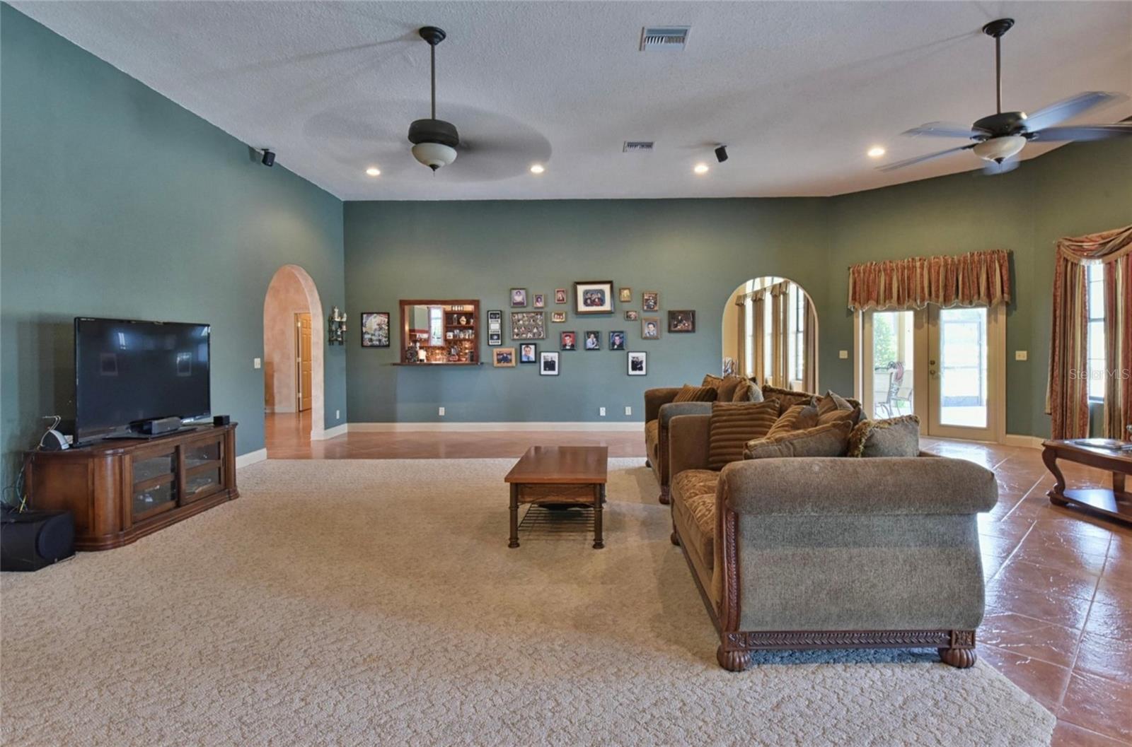 PINNACLE PARK 02 - Residential