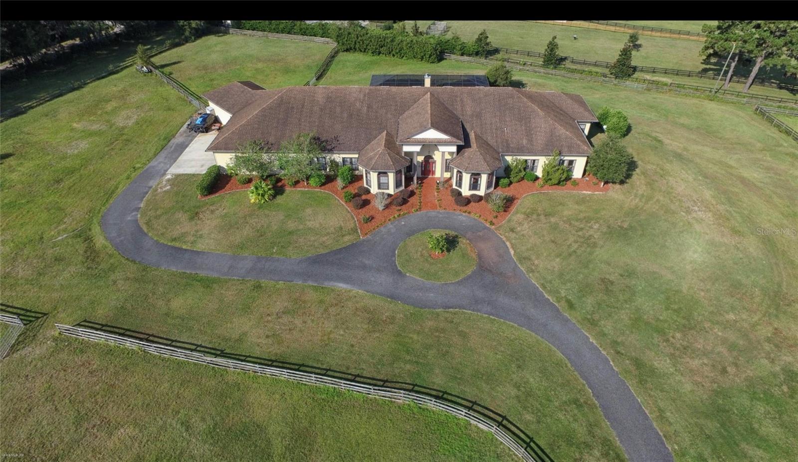 PINNACLE PARK 02 - Residential