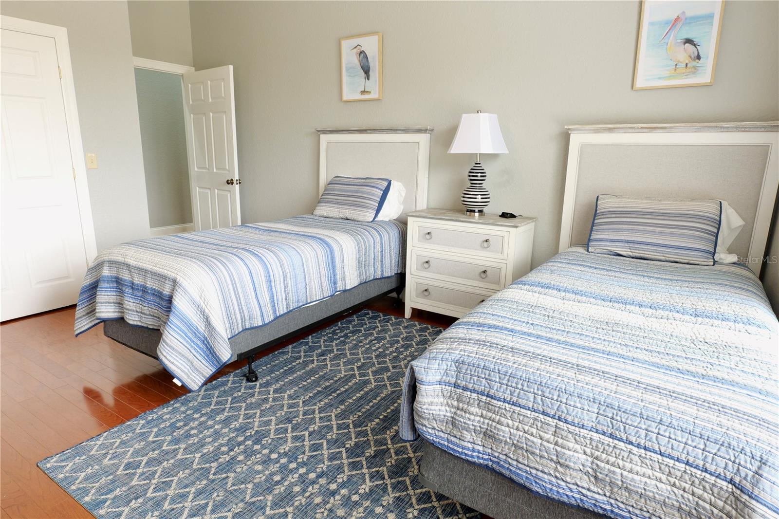 PINNACLE PARK 02 - Residential