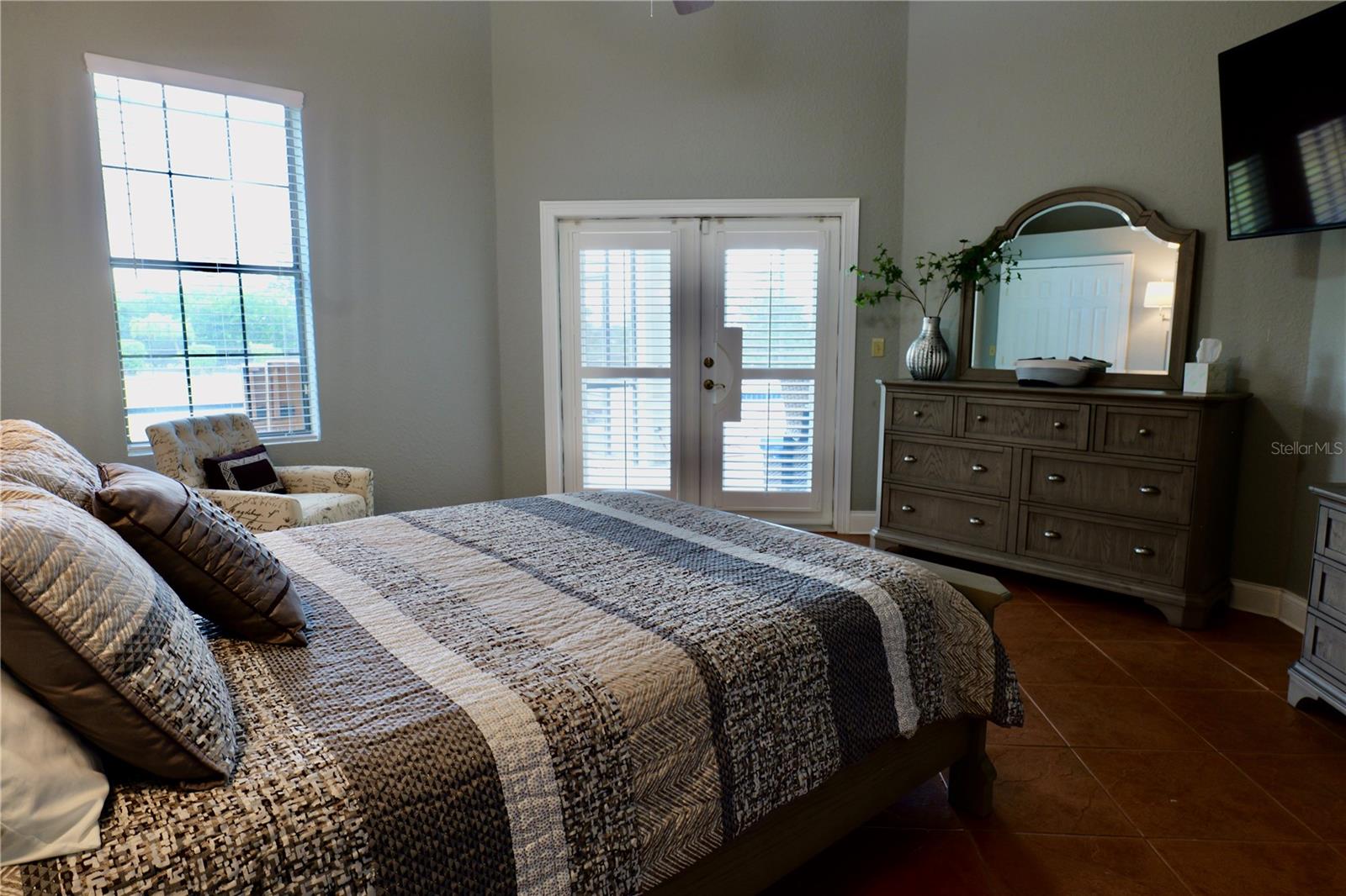 PINNACLE PARK 02 - Residential