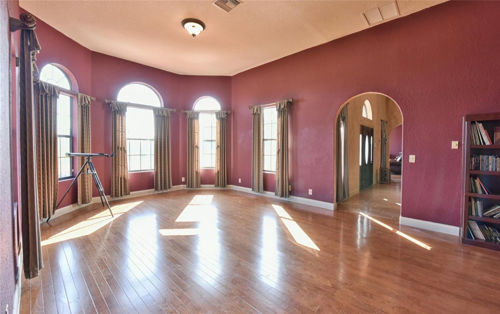 PINNACLE PARK 02 - Residential