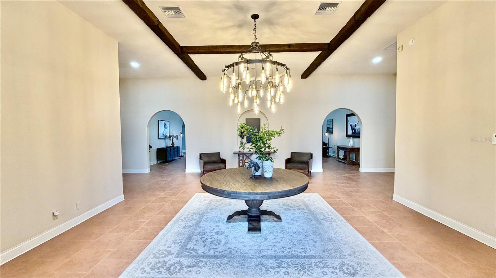 PINNACLE PARK 02 - Residential