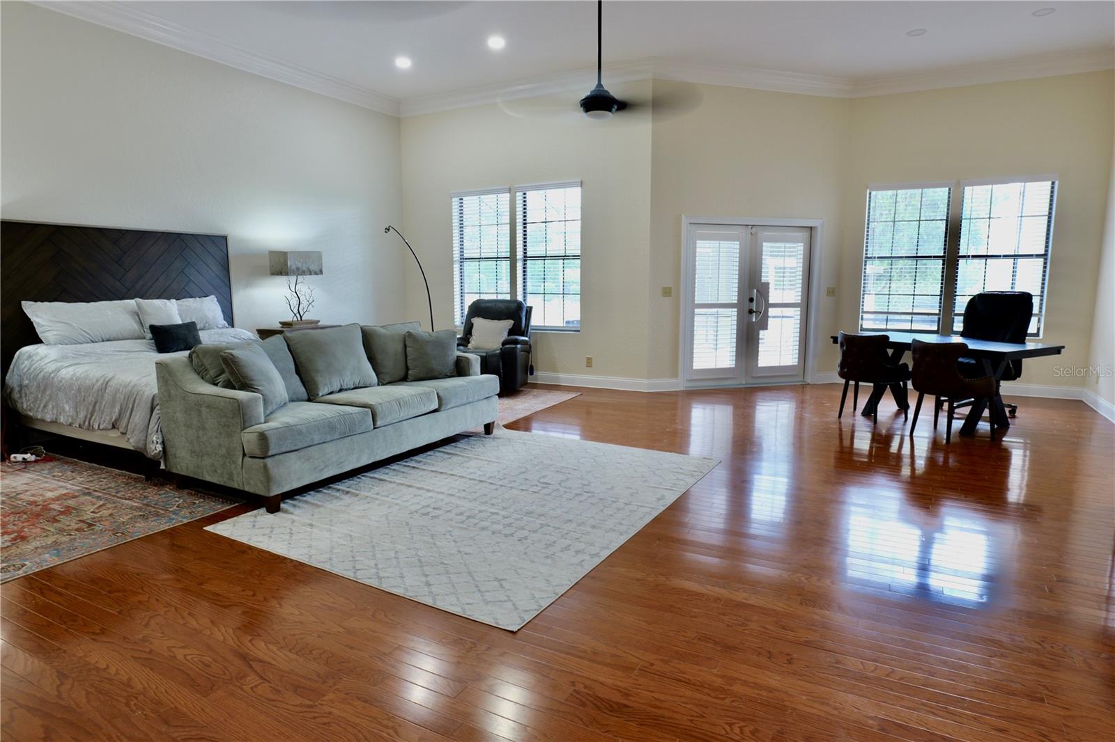 PINNACLE PARK 02 - Residential