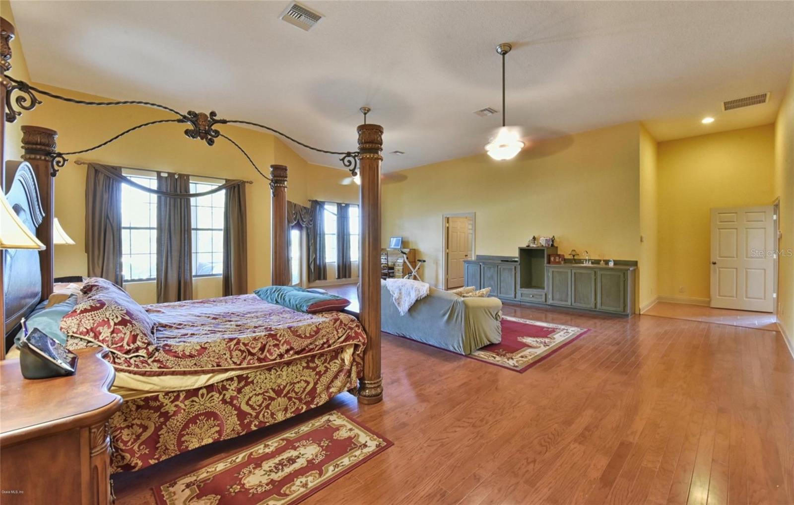 PINNACLE PARK 02 - Residential