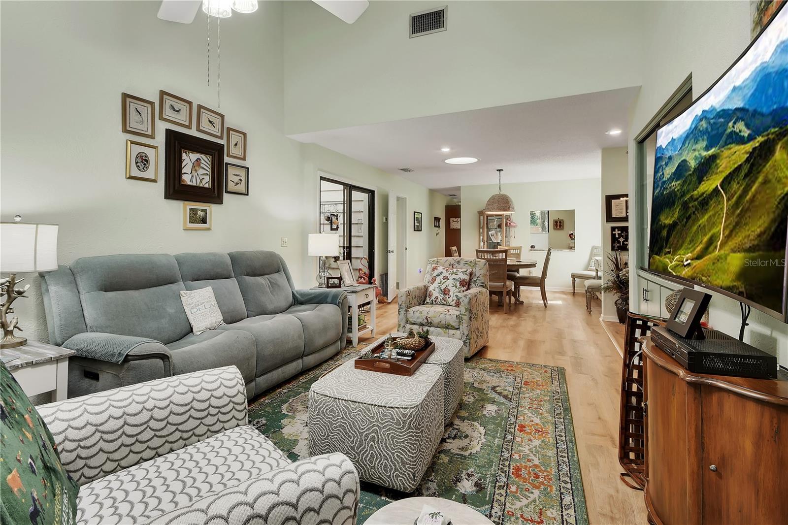 904 VILLAGE GREEN ROAD 3