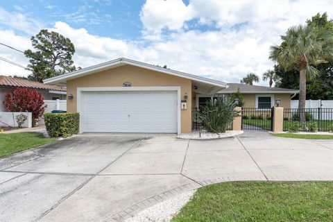 Photo of 4801 Shore Acres Boulevard NE, St Petersburg, FL 33703 (MLS # TB8496519)